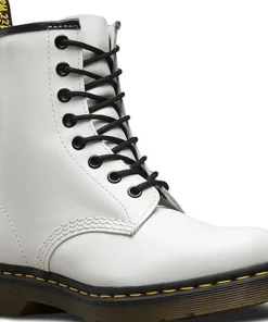1460 8 Eye Smooth Leather Boots - Unisex