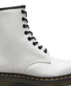 1460 8 Eye Smooth Leather Boots - Unisex
