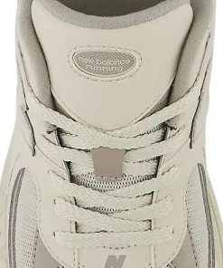 2002 Lifestyle Shoes [Wide] - Big Kids