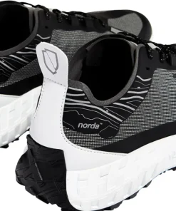001 Seamless Trail Running Shoes - Women's