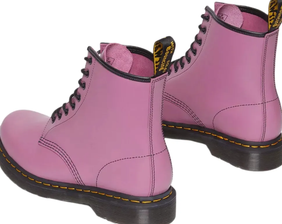 1460 Smooth Leather Lace Up Boots - Unisex