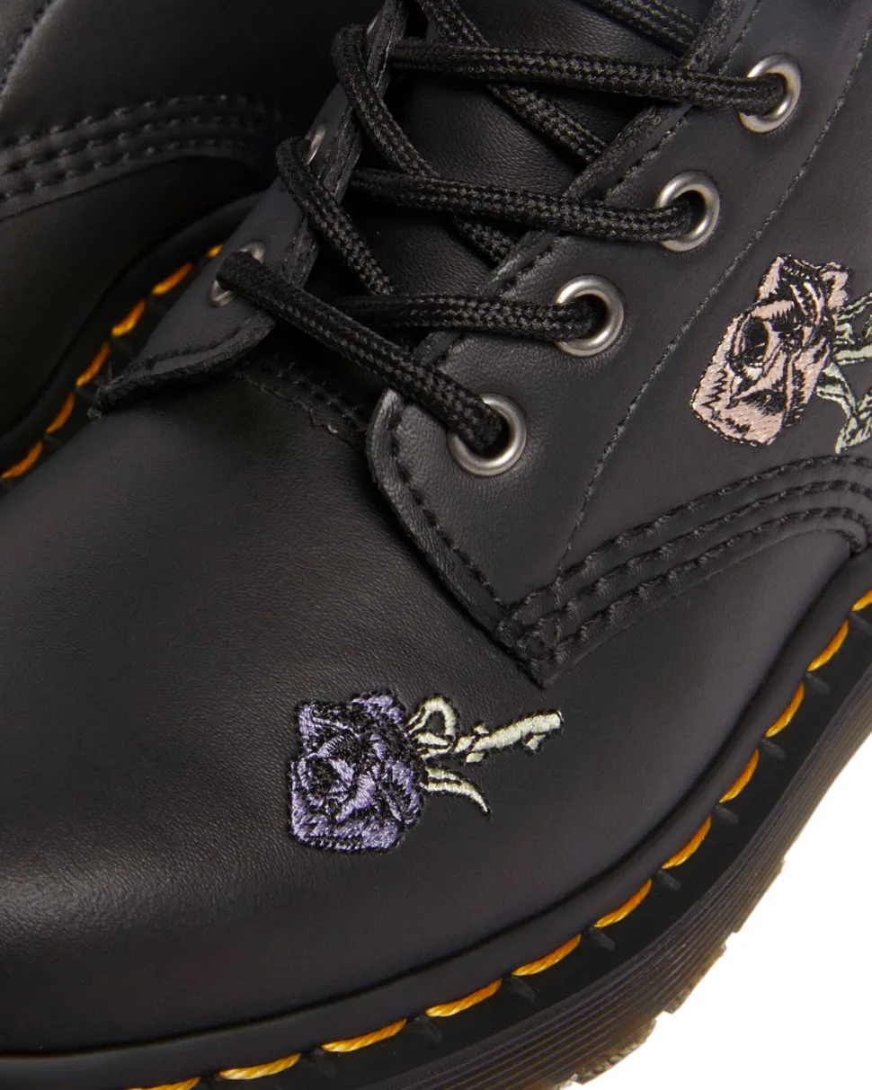 1460 Vonda Boots - Women's