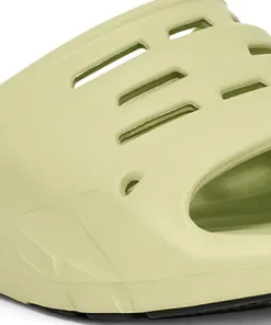 ApreTrail Slide - Women's
