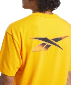 Athlete Hype T-Shirt - Men's