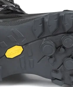 Banks GTX Hiking Boots - Men's