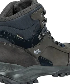 Banks GTX Hiking Boots - Men's