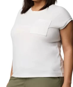Boundless Trek Plus Size T-Shirt - Women's