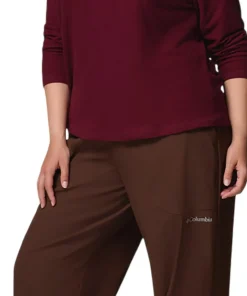 Brea Falls Grid Plus Size Crew Neck Long Sleeve T-Shirt - Women's