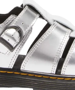 Caarys Silver Metallic Patent Lamper Sandals - Youth
