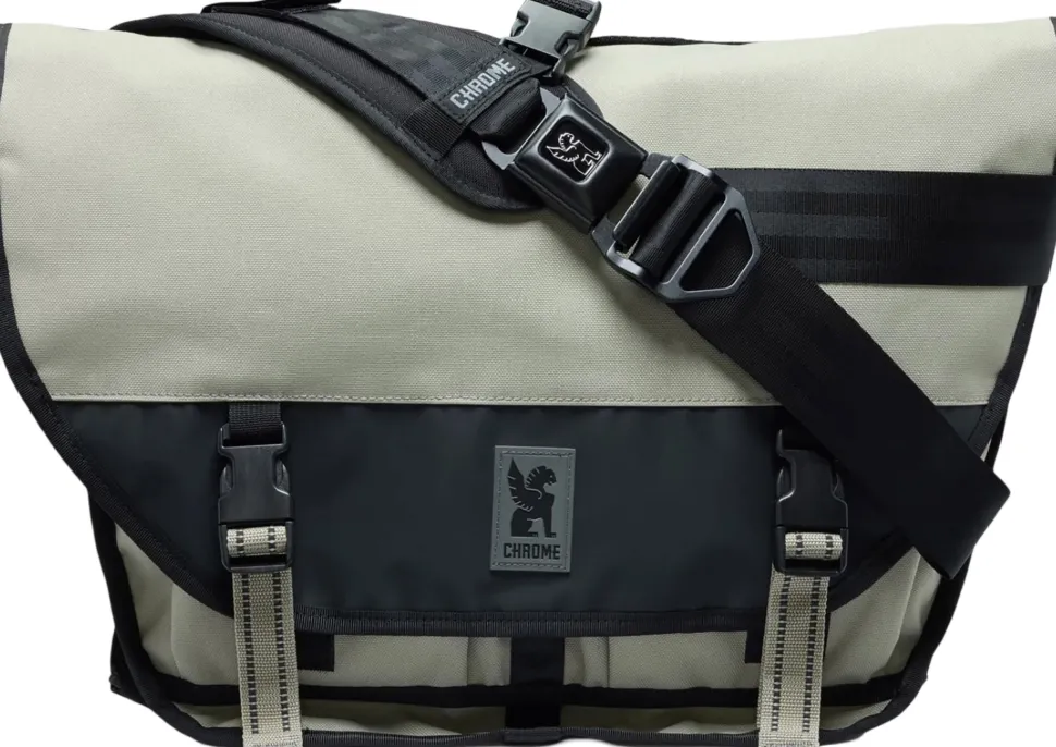 Citizen 15 Messenger Bag - Unisex
