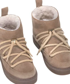 Classic Low Sneaker - Women's