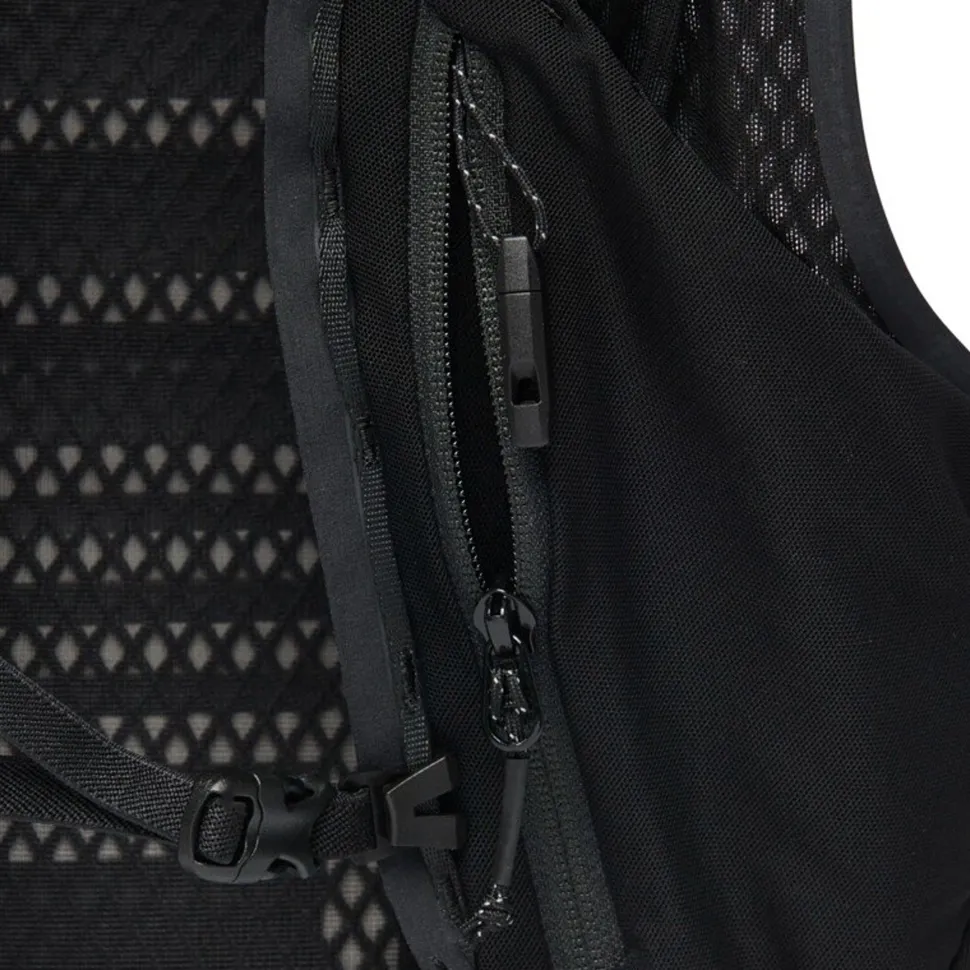 Distance Backpack 15L - Women's