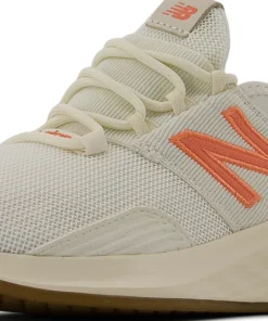 Fresh Foam Roav Running Shoes [Wide] - Women’s