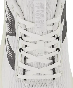 FuelCell Propel v5 Running Shoes [Wide] - Men's