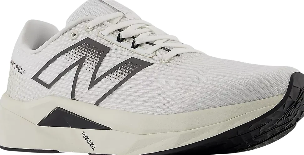 FuelCell Propel v5 Running Shoes - Men's