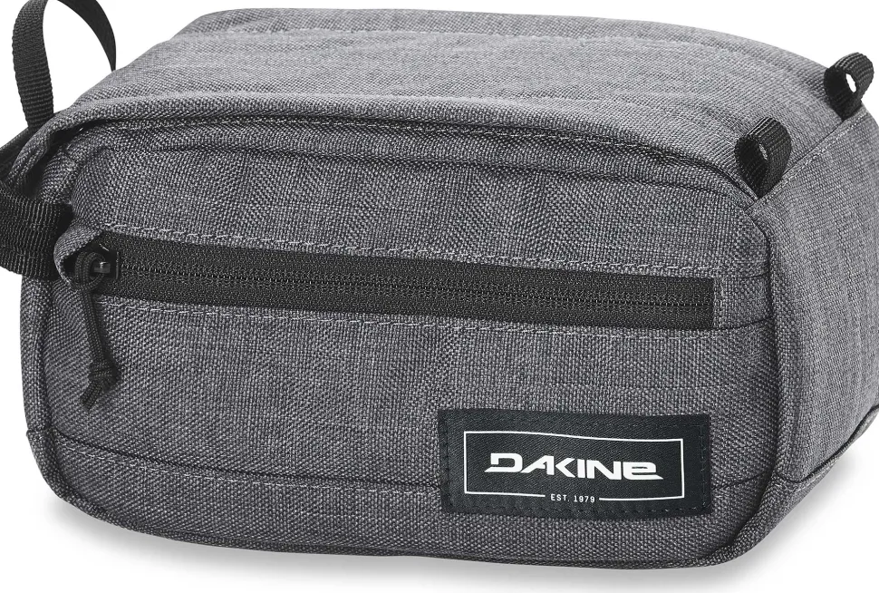 Groomer Medium Toiletry Kit 4L