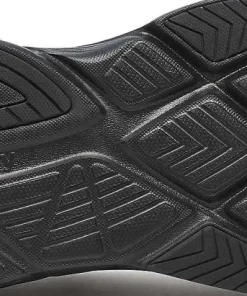 Guide 18 Road Running Shoes [Wide] - Men's
