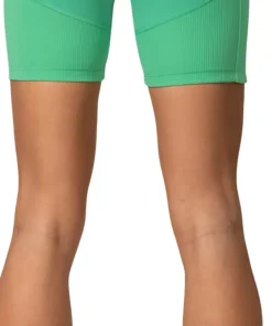 Linnea Shorts - Women's