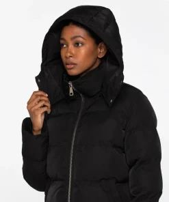 Linz Puffer Jacket - Women's