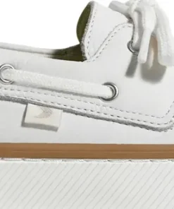Maré Pebbled Leather Boat Shoes - Women's