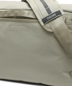 Midtown Messenger Bag 20L