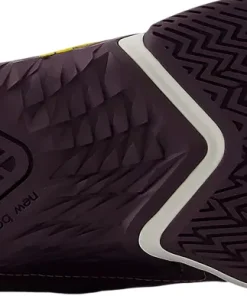 Minimus v2 Training Shoes - Women's