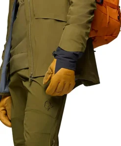 More GORE-TEX Jacket - Men's