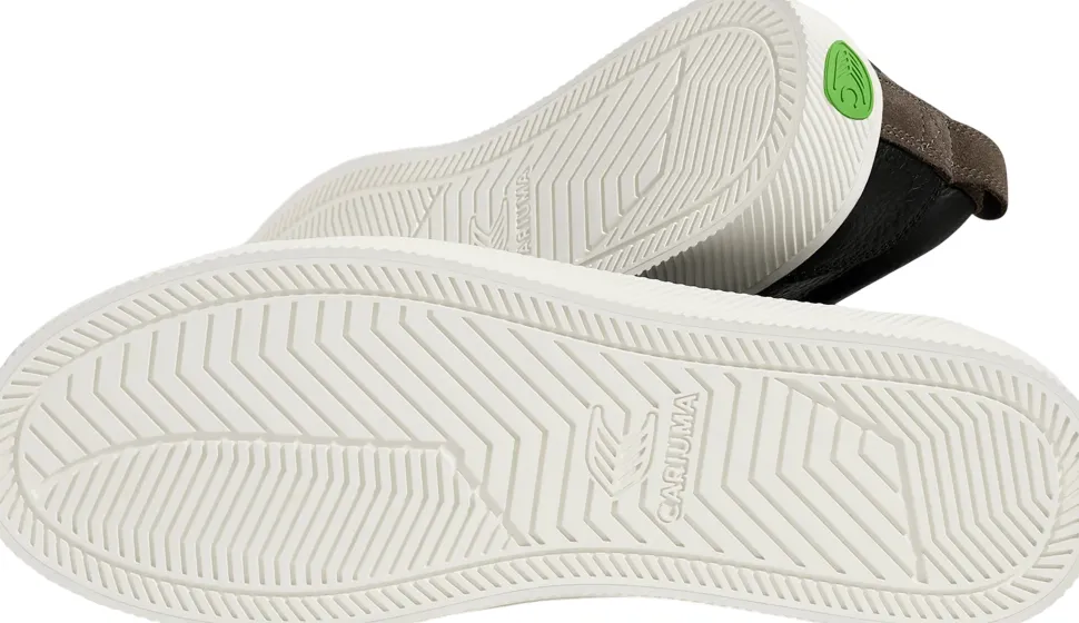 OCA Low Pebbled Leather Sneaker - Women's