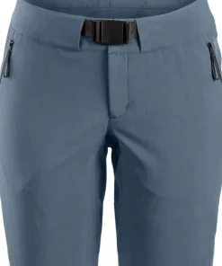 Off Grid 2 Shorts - Women's