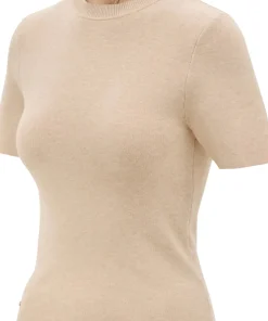 Olly Regular Shortsleeve Tee - Women's