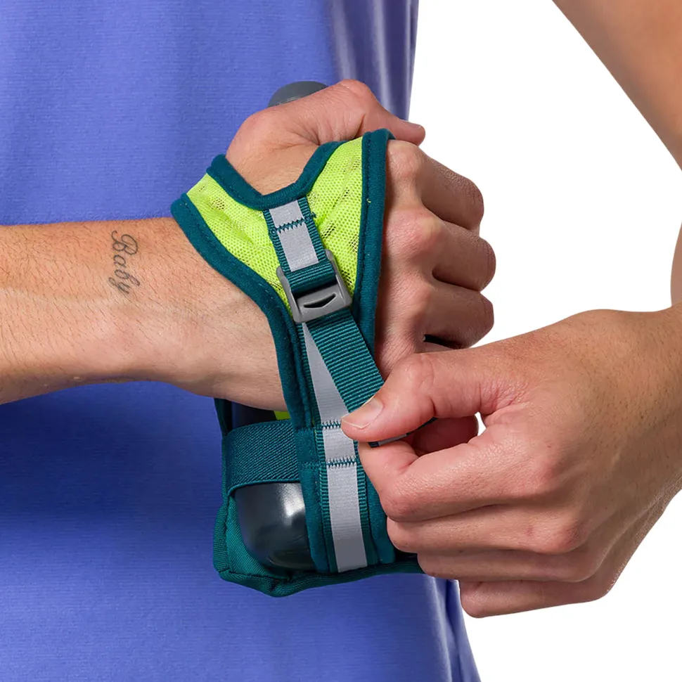 SpeedDraw 2 Handheld Hydration Flask 12oz