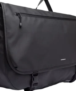 Stream Messenger Bag 15L