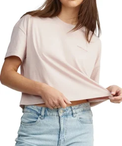 The Signature Cropped T-Shirt - Women's