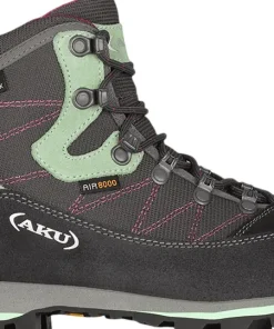 Trekker Lite III GTX Boots - Women's