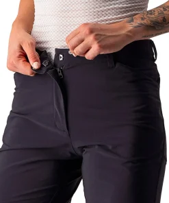 Unlimited Baggy Short - Women's