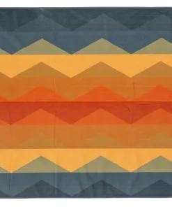 Victory Patio Medium Blanket