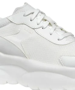 Xtors Sneaker - Women's